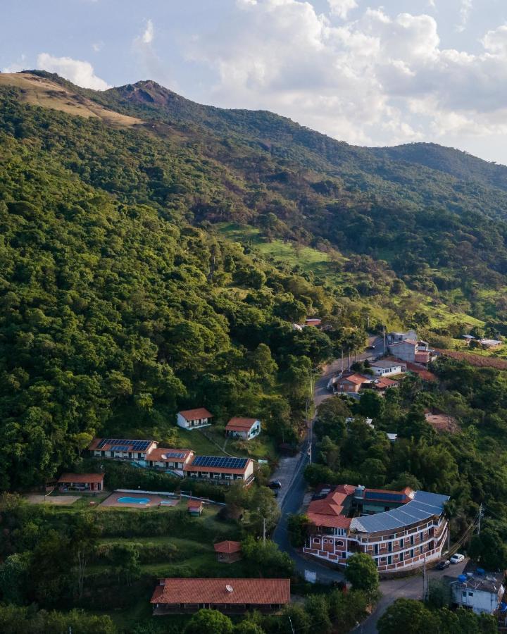 Pousada Spa Saude Melhor Эстрема Экстерьер фото